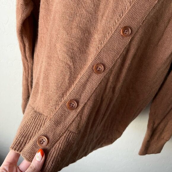 Summersalt The Luxe Cashmere Blend Button 
Crewneck Sweater - Picture 6 of 8